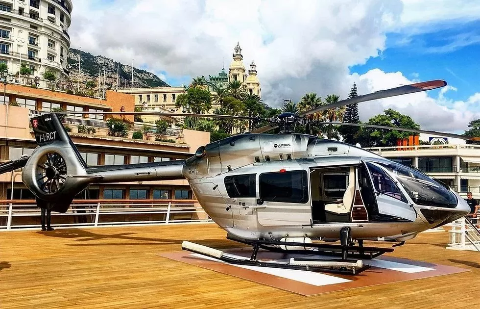 Etna Helicopter Tour - Tweemotorige helikopter Airbus H145